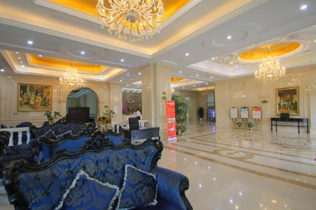 Vienna International Hotel Shanghai Pujiang Экстерьер фото