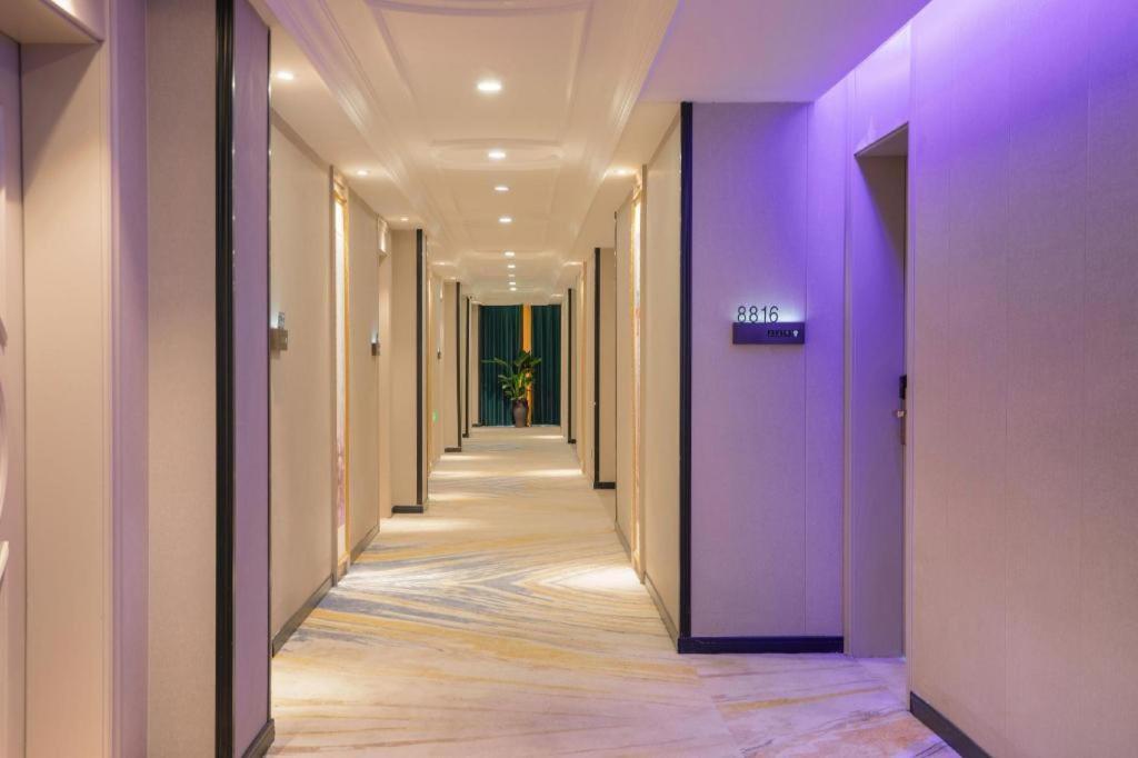 Vienna International Hotel Shanghai Pujiang Экстерьер фото